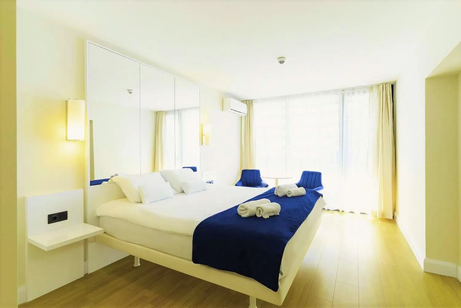 Elegance Sea View Aparthotel In Orbi City Batum